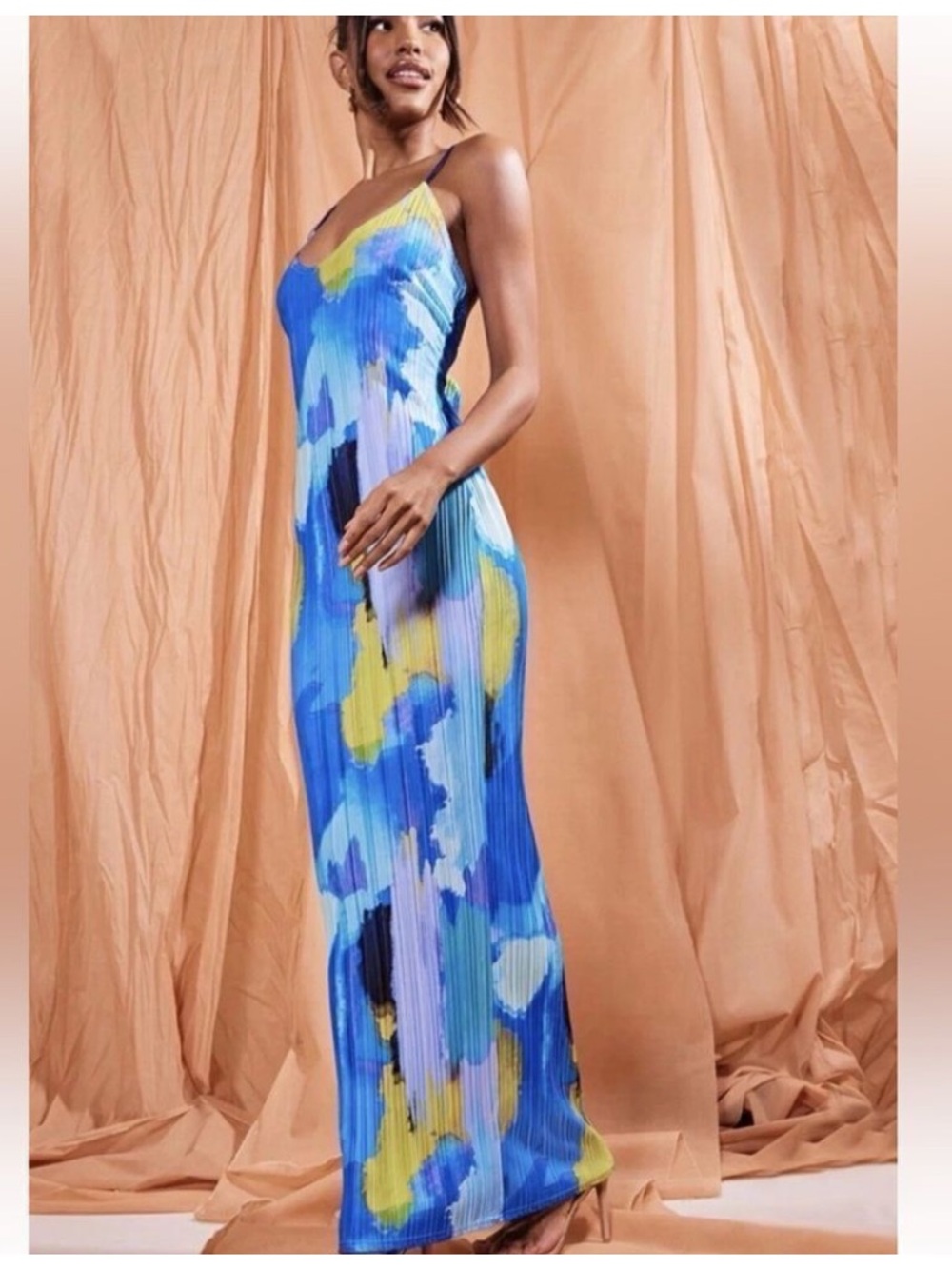 PrettyLittleThing Plisse Low Back Strappy Maxi Dress